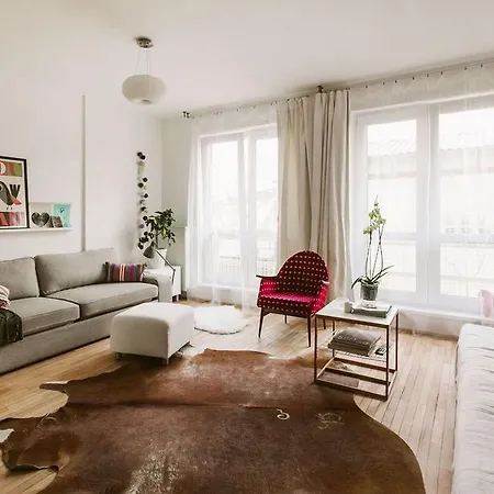 Homestay Stylish Studio Downtown *